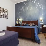 Residenza Cecchi Bed & Breakfast 4*
