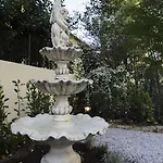 Bed & Breakfast Residenza Cecchi 4*