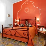 Residenza Cecchi 4*