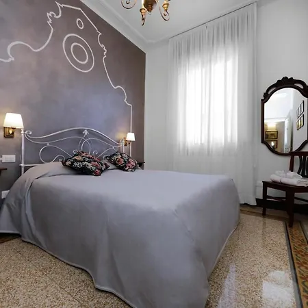 Oda ve Kahvaltı Residenza Cecchi