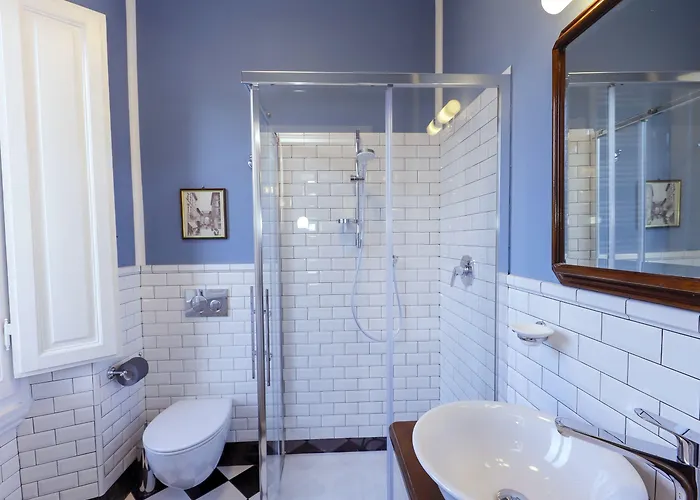 Residenza Cecchi 4*